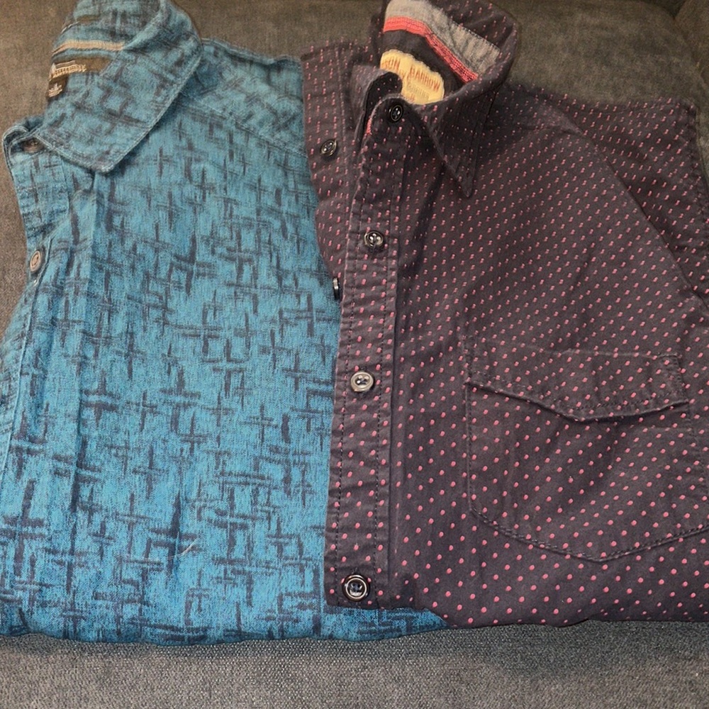 Pair Of Button Down Short Sleeve Men shirts size small MarcAnthony Hudson Barrow